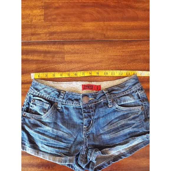 Women's Zandi Denim Distressed Low Rise Short Jean Shorts Size 7 Y2k - Picture 7 of 8